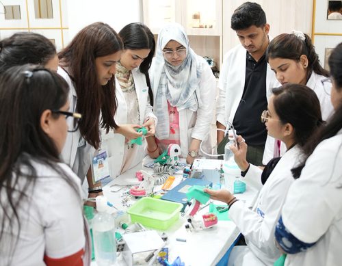 Fellowship in Aesthetic Dentistry (FAD)